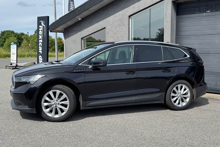 Sort Skoda Enyaq fra 2021