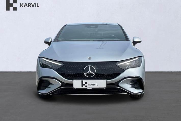 Sølv Mercedes EQE350 fra 2024