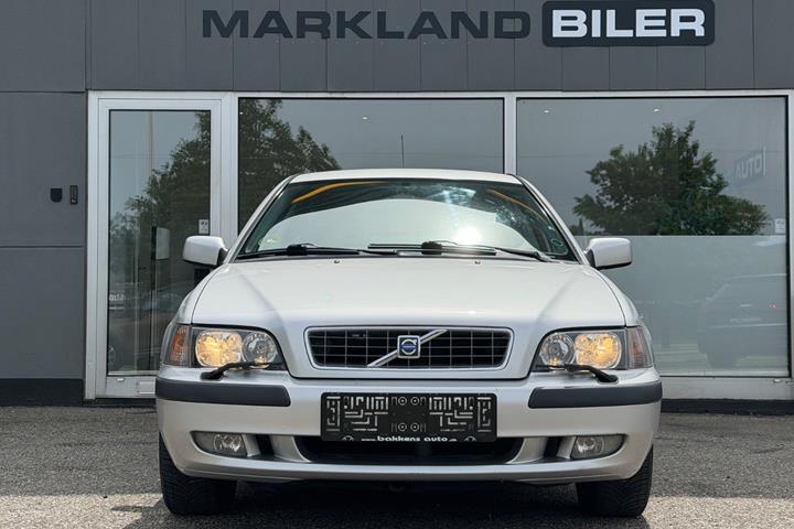 undefined Volvo V40 fra 2002