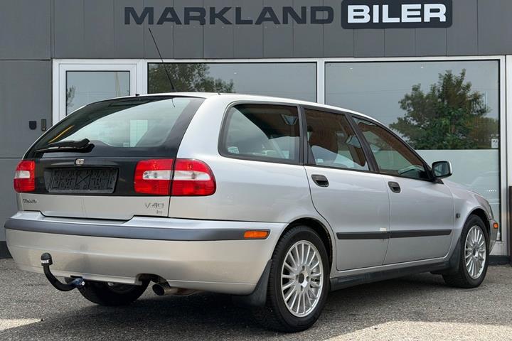 undefined Volvo V40 fra 2002