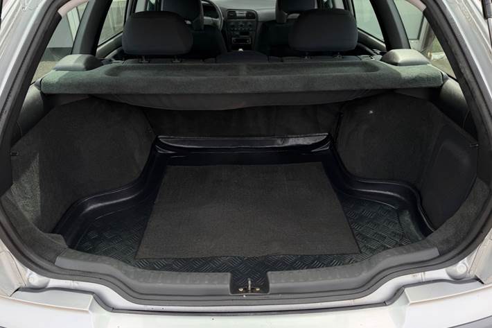 undefined Volvo V40 fra 2002