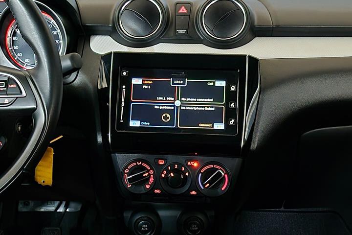 Sølv Suzuki Swift fra 2021