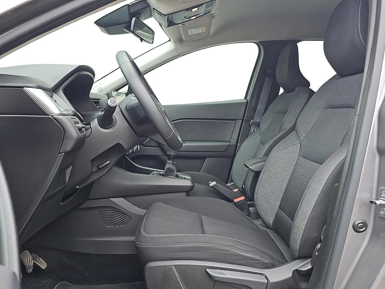 Grå Renault Captur fra 2020