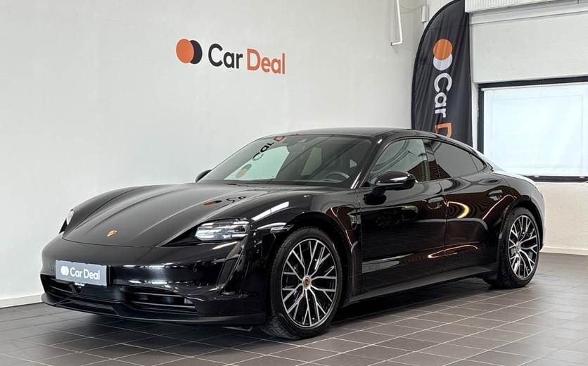 Porsche Taycan Performance+
