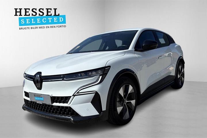Hvid Renault Megane E-Tech fra 2023 set udefra