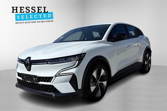 Hvid Renault Megane E-Tech fra 2023 set udefra