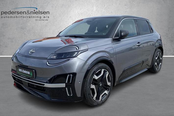 Grå Nissan Micra fra 2026