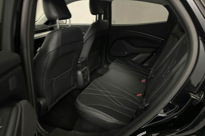 Sort Ford Mustang Mach-E fra 2022