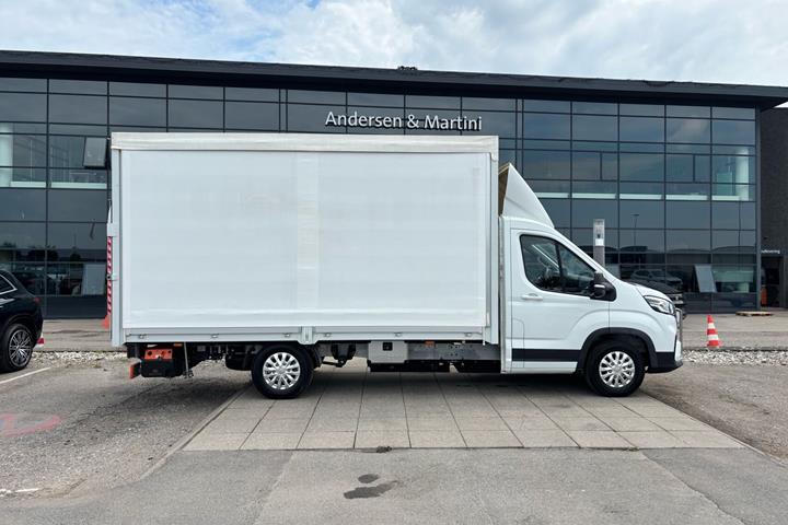 Hvid Maxus e-Deliver 9 fra 2024