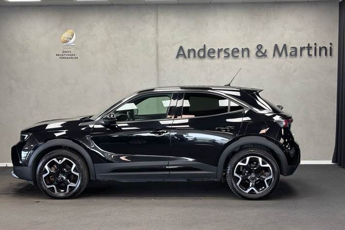 Sort Opel Mokka-e fra 2022
