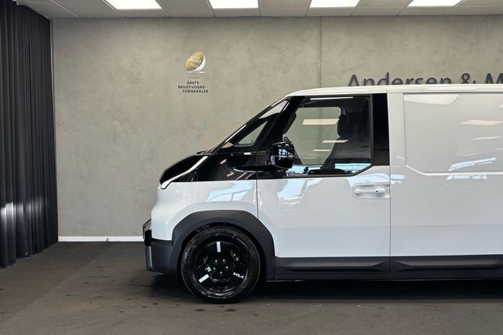 Hvid Kia PV5 Cargo fra 2026