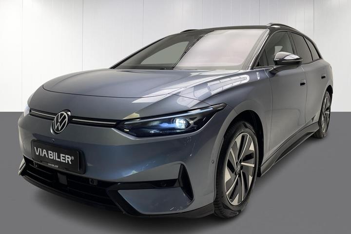 Blå VW ID.7 fra 2026 set udefra