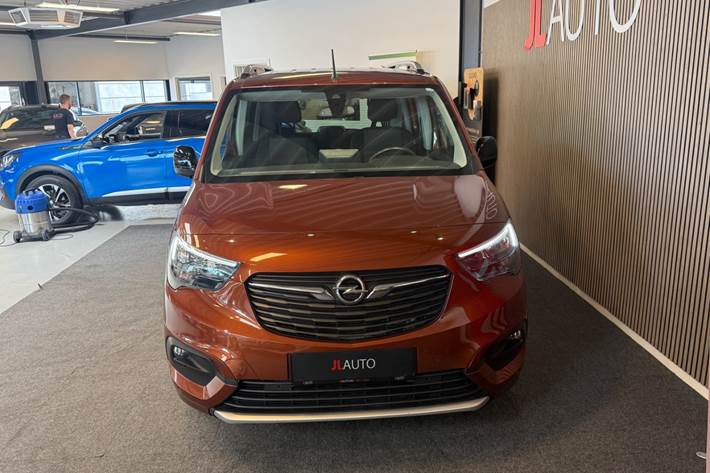Bronze Opel Combo-e Life fra 2022