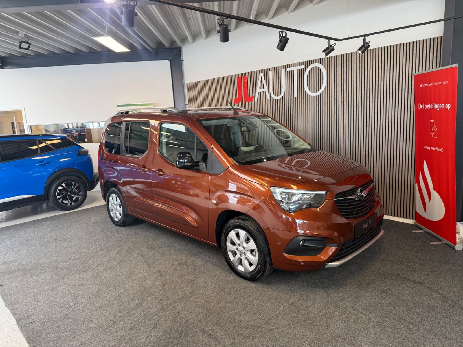 Bronze Opel Combo-e Life fra 2022