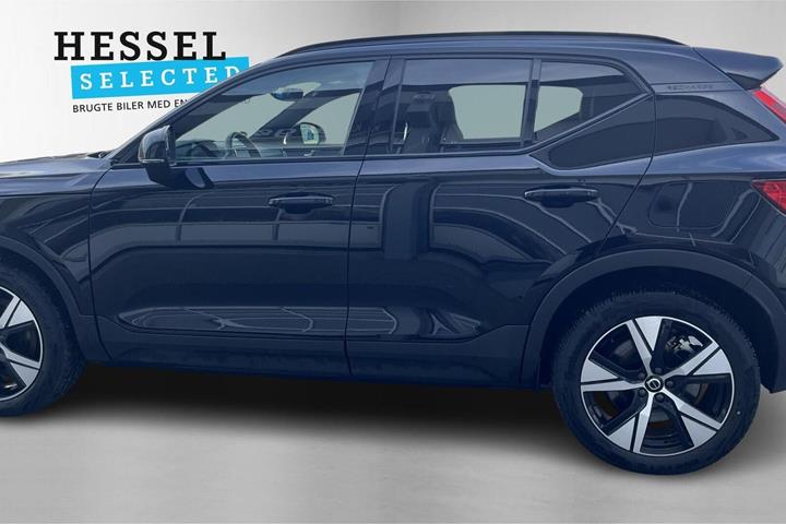 Sort Volvo XC40 fra 2021