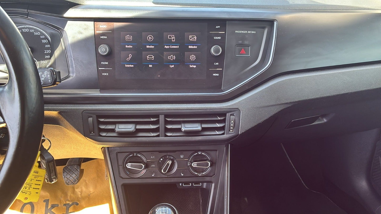 Hvid VW Polo fra 2018