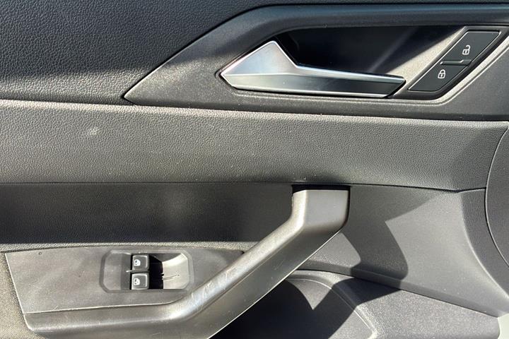 Hvid VW Polo fra 2018
