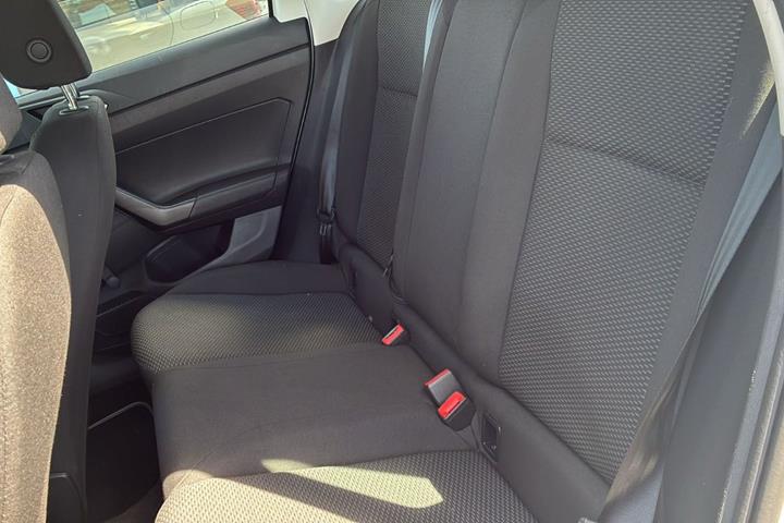Hvid VW Polo fra 2018