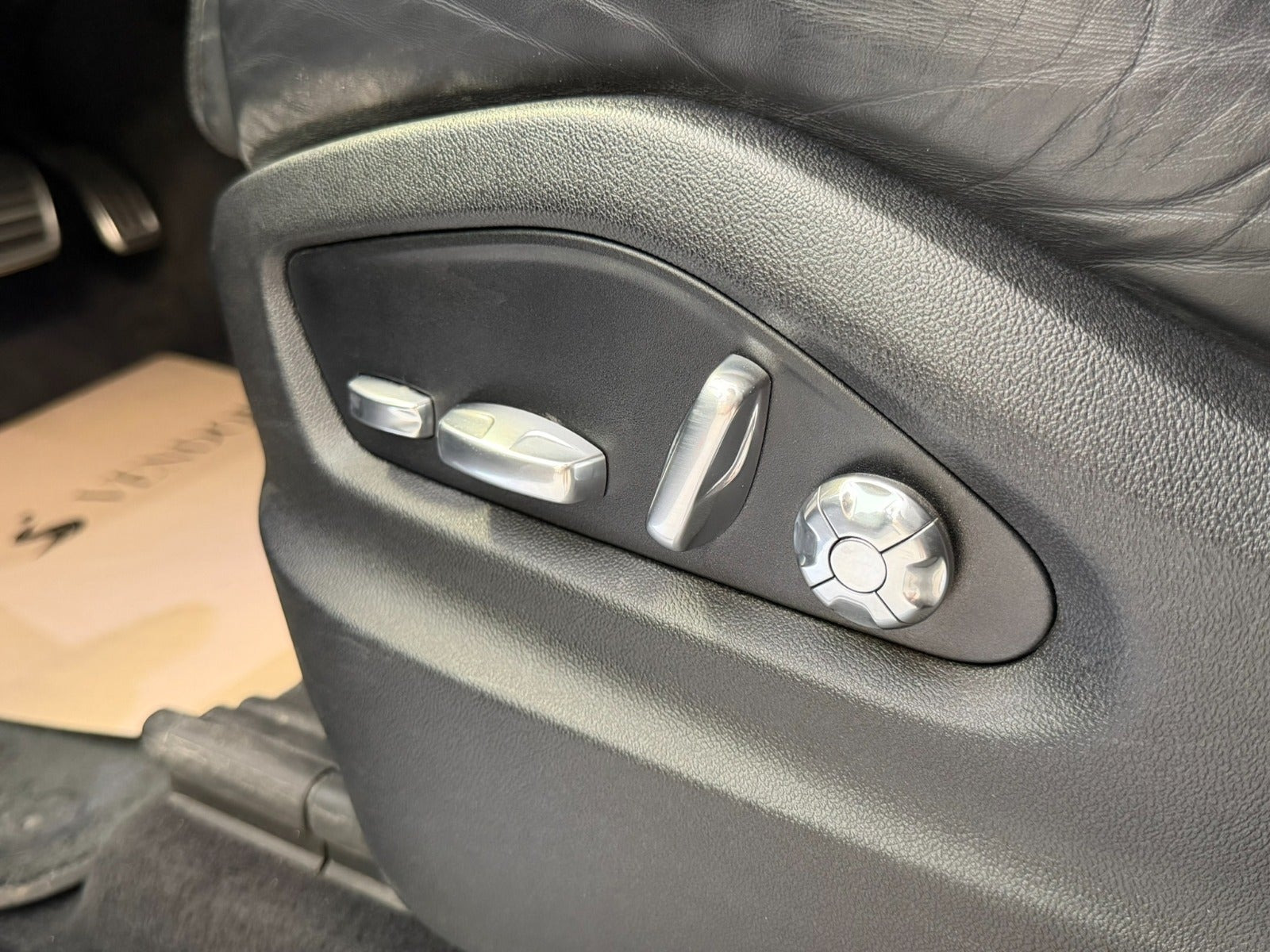 Sort Porsche Cayenne S fra 2019