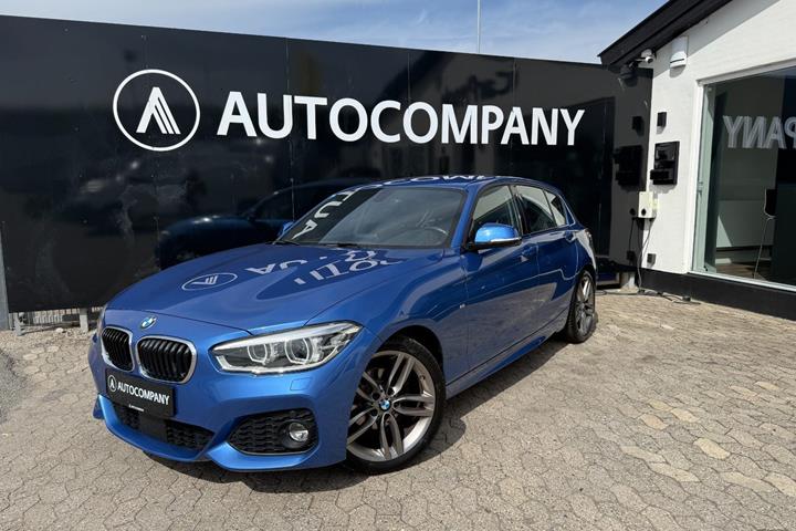 Blå BMW 118i fra 2019