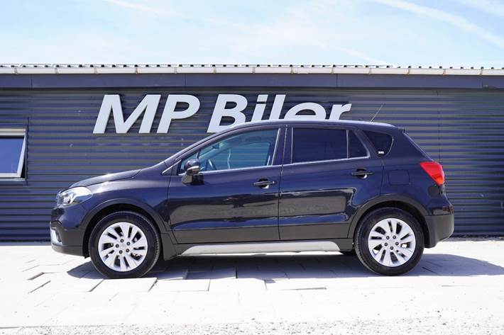 Sort Suzuki S-Cross fra 2021