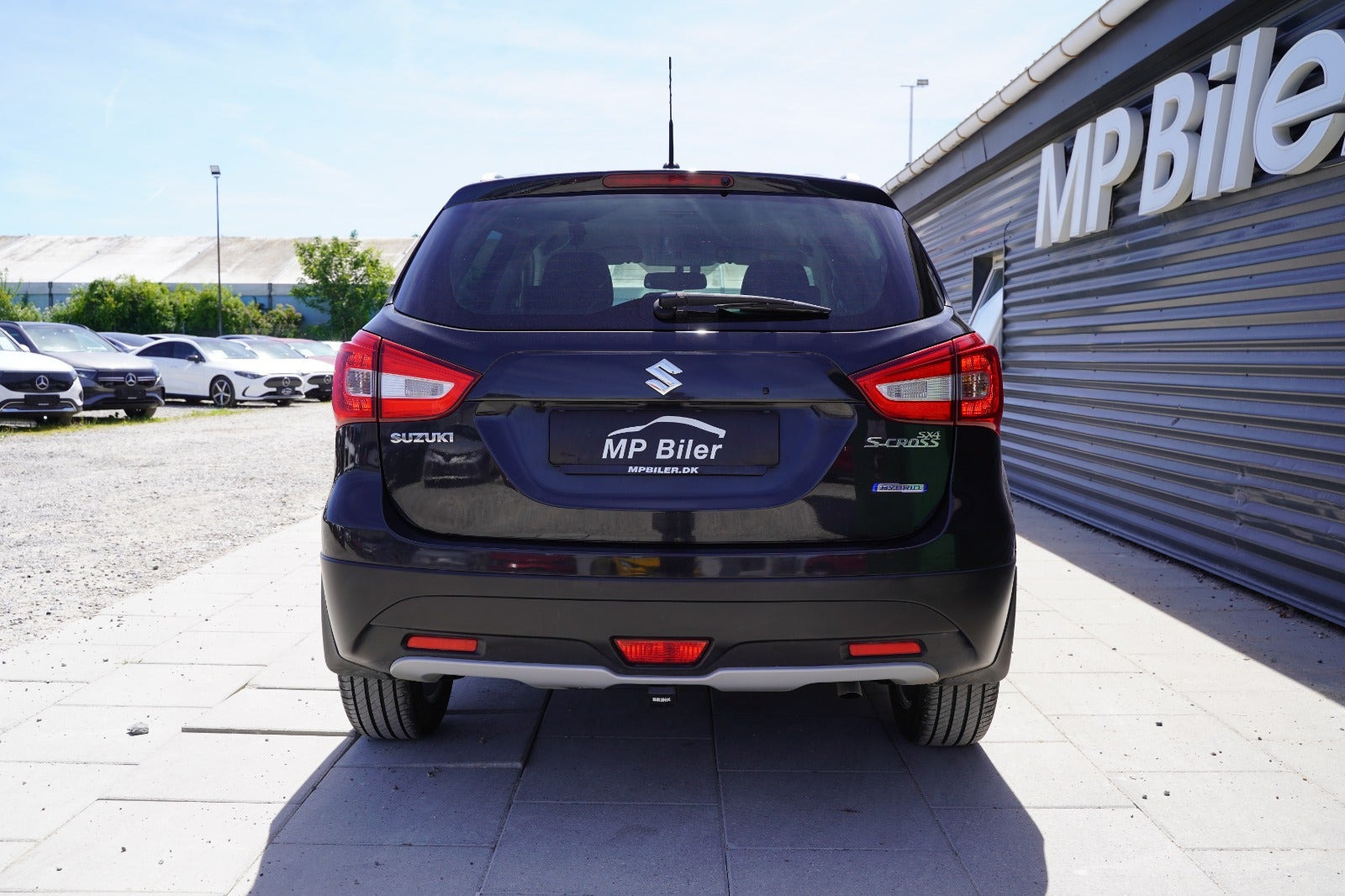 Sort Suzuki S-Cross fra 2021