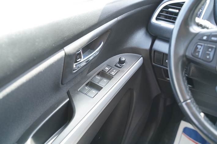 Sort Suzuki S-Cross fra 2021