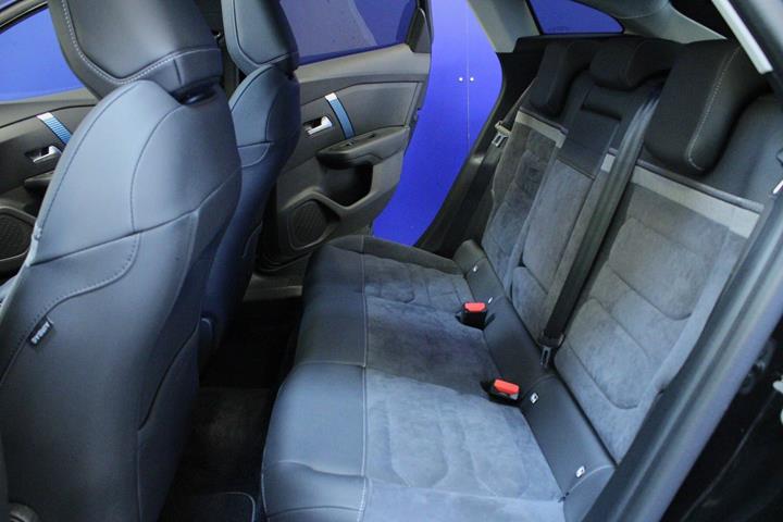 Sort Citroën ë-C4 fra 2023