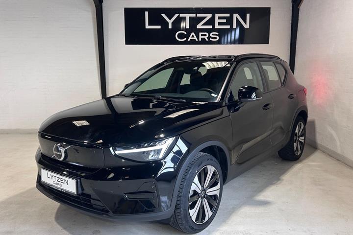 undefined Volvo XC40 fra 2023 set udefra