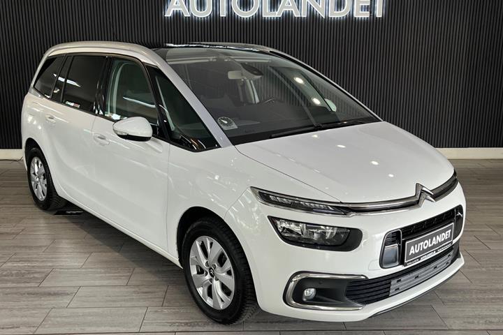 Hvid Citroën Grand C4 SpaceTourer fra 2019 set udefra