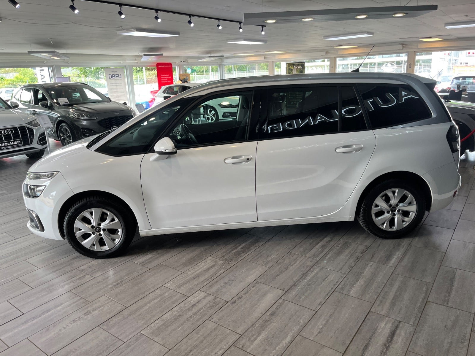 Hvid Citroën Grand C4 SpaceTourer fra 2019
