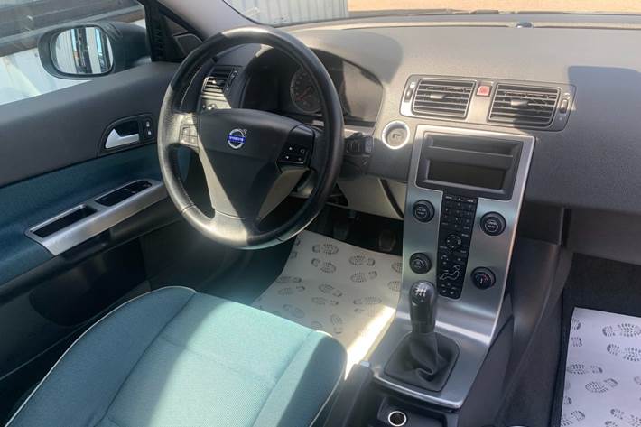 Sølv Volvo C30 fra 2007