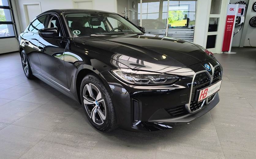 BMW i4 eDrive40