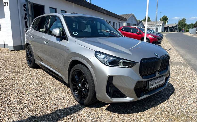 BMW iX1 xDrive30 M-Sport