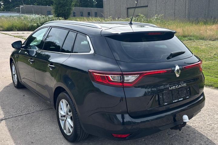 undefined Renault Megane IV fra 2019