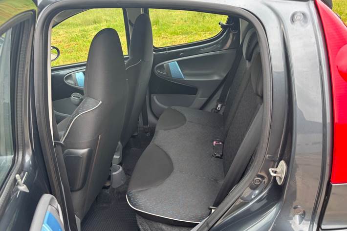 undefined Peugeot 107 fra 2010