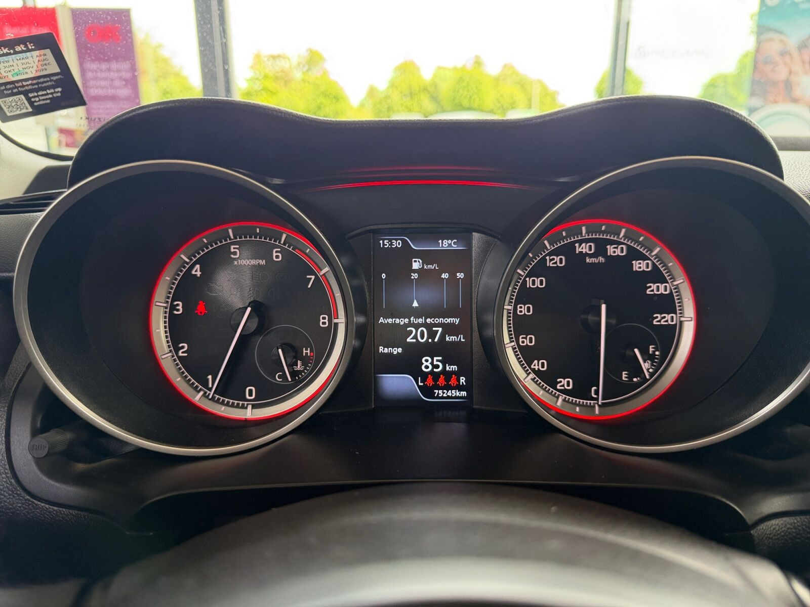 Sølv Suzuki Swift fra 2023