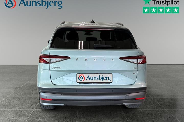 Sølv Skoda Enyaq fra 2023