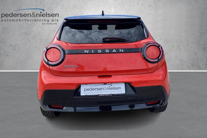 Rød Nissan Micra fra 2026
