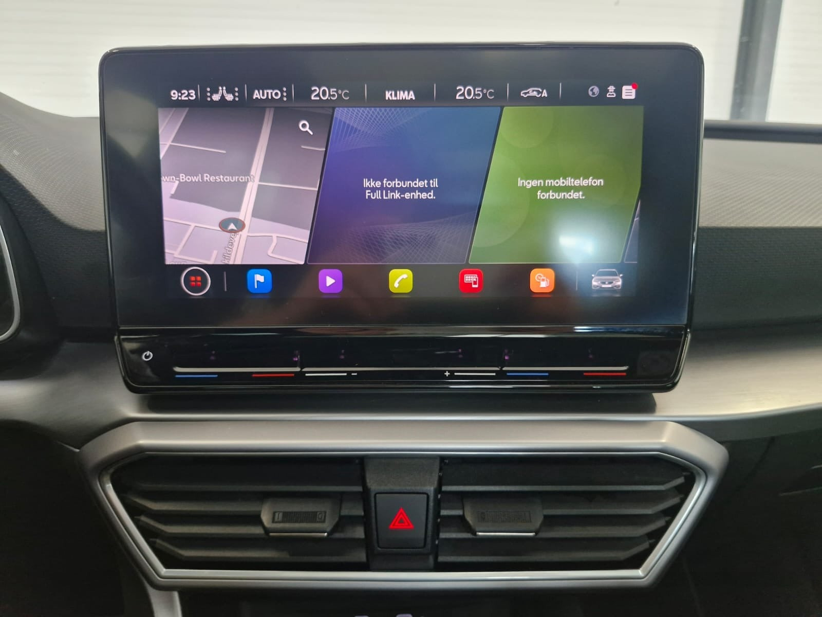 Sølv Seat Leon fra 2022