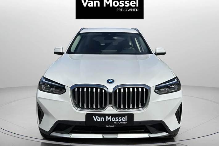 Hvid BMW X3 fra 2022
