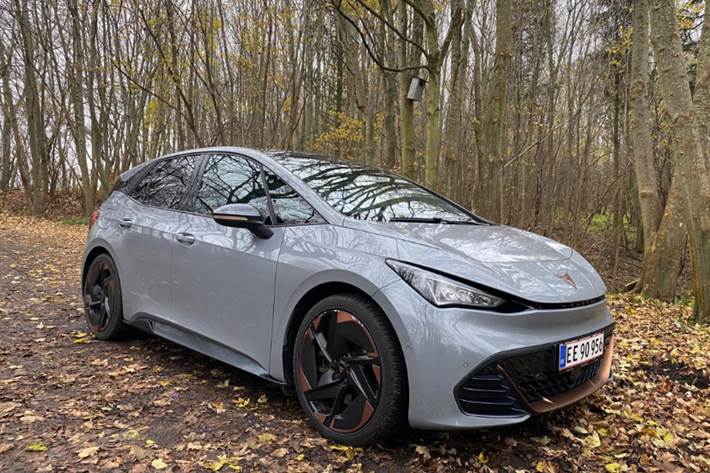 Grå Cupra Born fra 2022