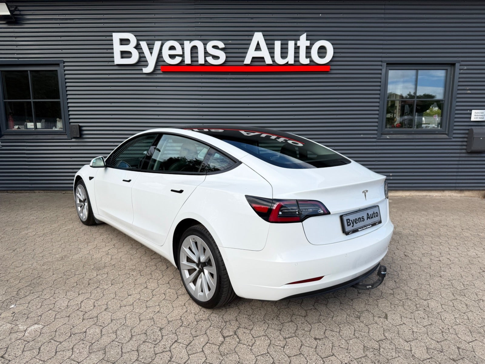 undefined Tesla Model 3 fra 2022