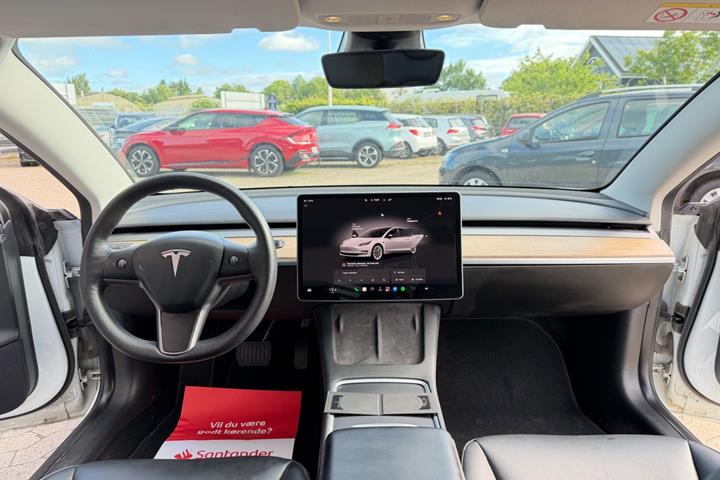 undefined Tesla Model 3 fra 2022