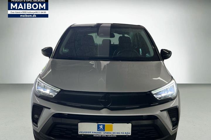 Sølv Opel Crossland fra 2023