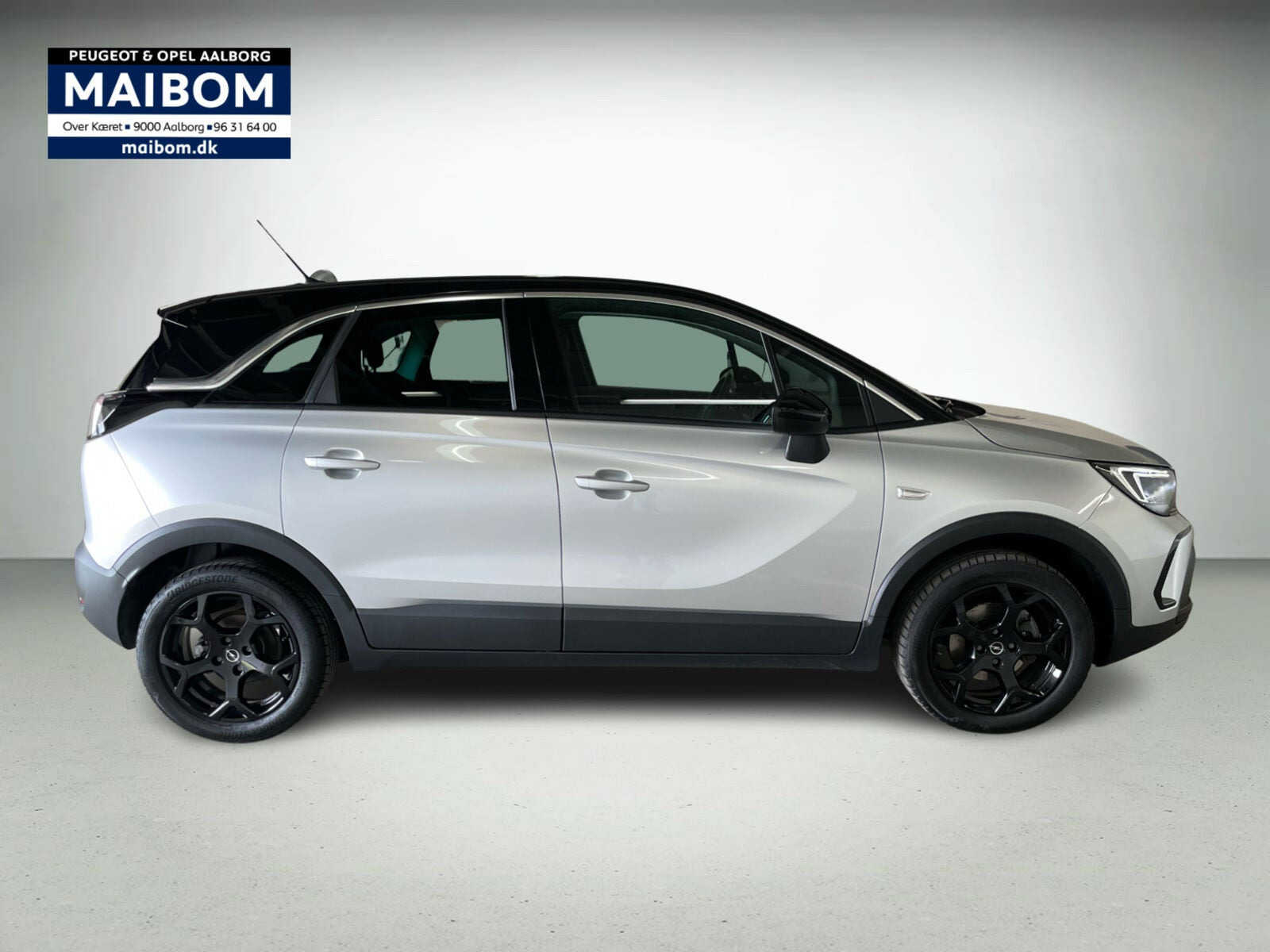 Sølv Opel Crossland fra 2023