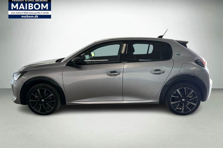 Sølv Peugeot e-208 fra 2023