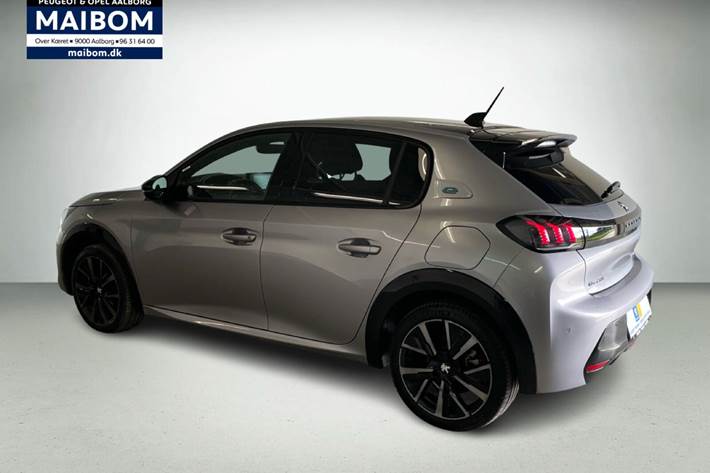 Sølv Peugeot e-208 fra 2023