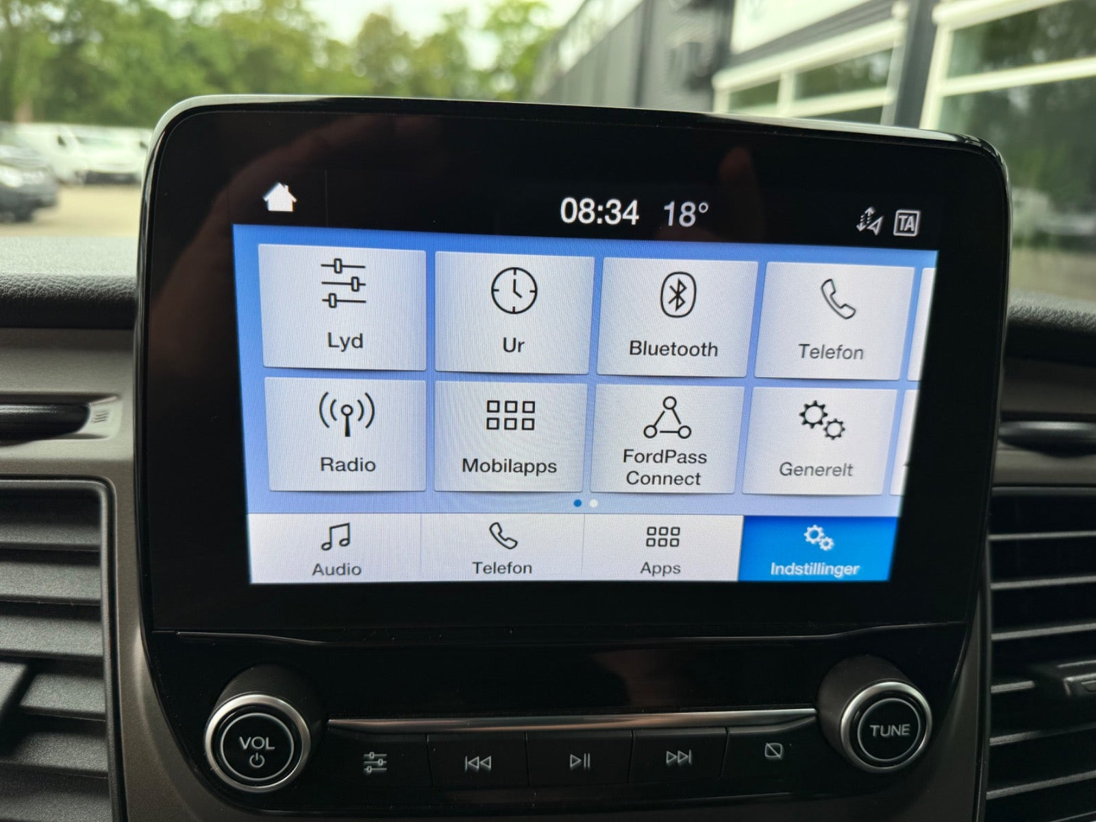 Hvid Ford Transit Custom 300 L2 fra 2022