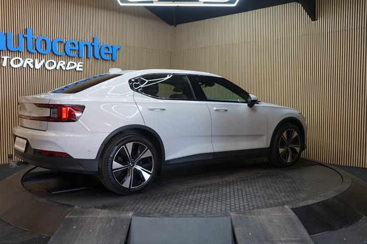 Grå Polestar 2 fra 2023